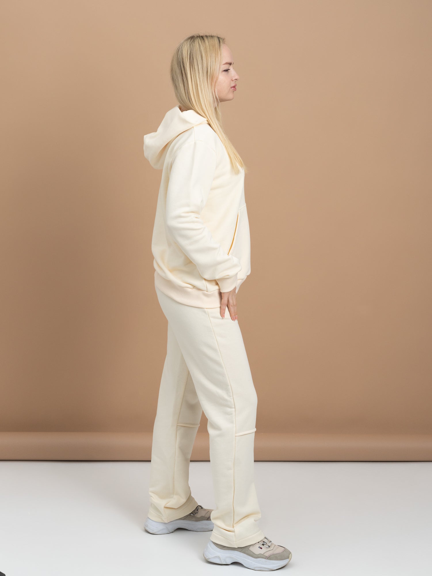 Laisvalaikio kostiumas "Freedom Hood" vanilla