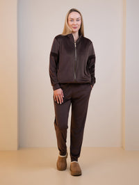 Veliūrinis laisvalaikio kostiumas "Soft dark chocolate"