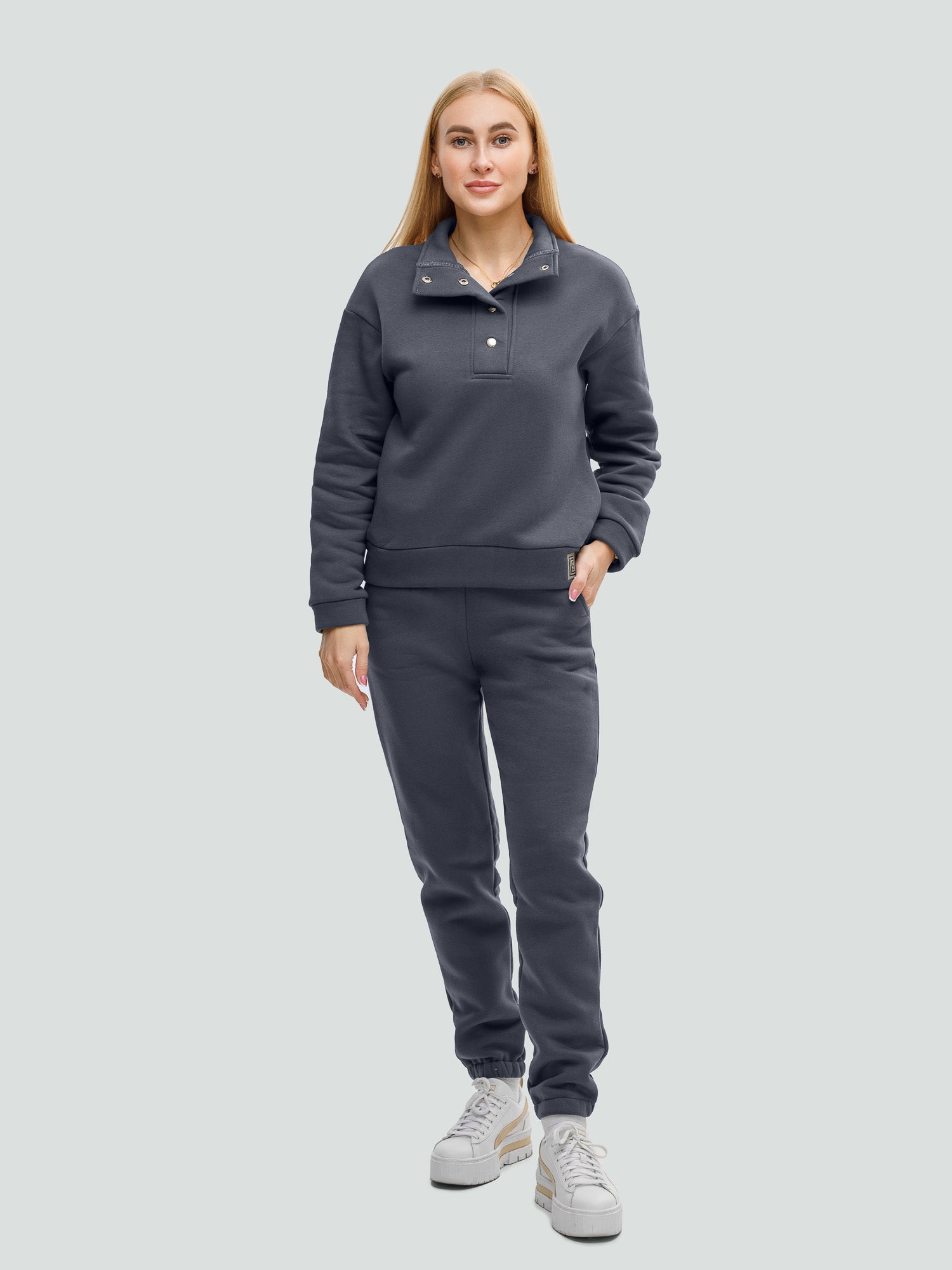 "She" kolekcija su pūkeliu